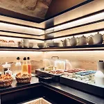 Hotel De Lille - Saint-Germain Des Pres