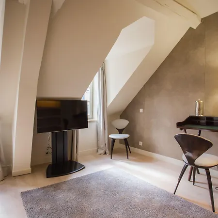 Hotel De Lille - Saint-germain Des Près Parigi