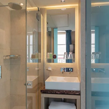 De Lille - Saint-germain Des Près Hotel 4*