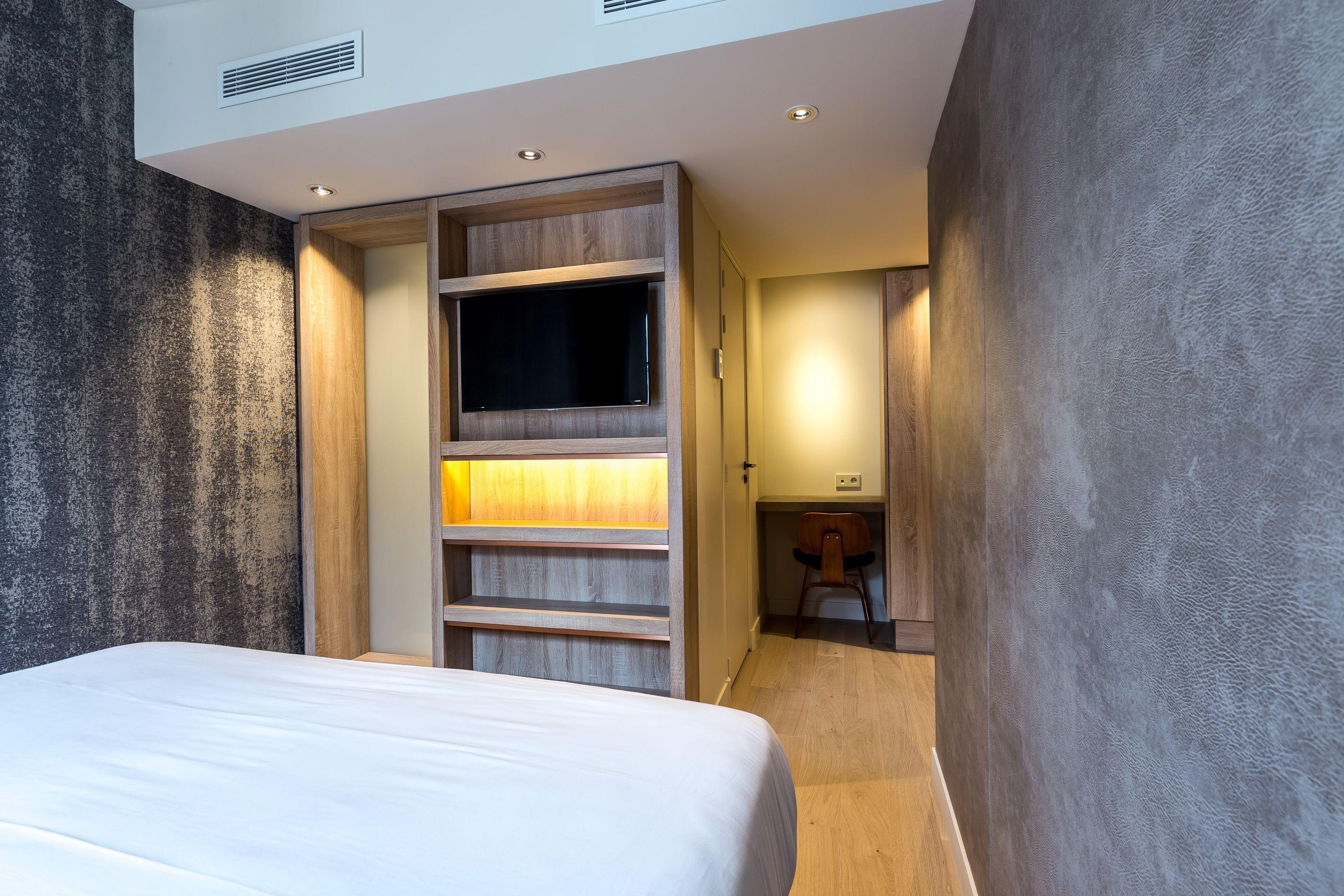 De Lille - Saint-germain Des Pres